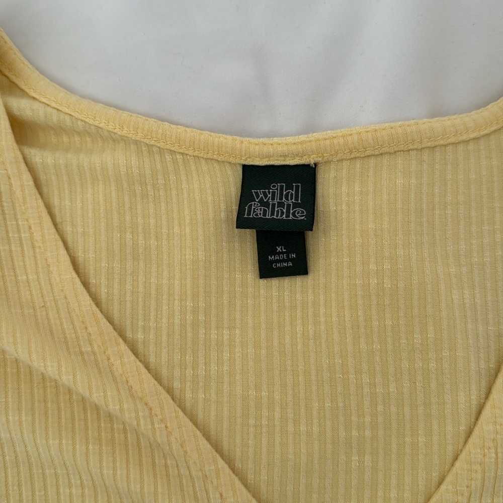 Yellow short sleeve body suit, front cut out - Picture 3 of 4